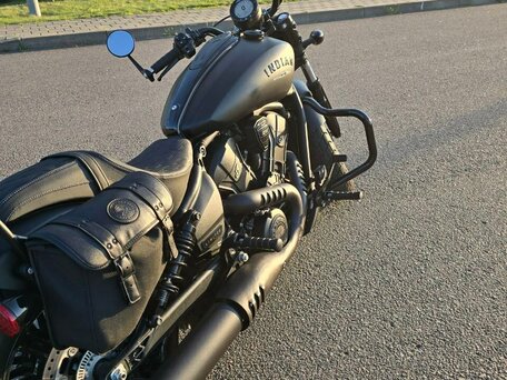 2024 Indian Scout, чёрный, 1684345 рублей, вид 4