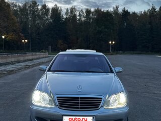 2003 Mercedes-Benz S-Класс 500 IV (W220) Рестайлинг, серебристый, 900000 рублей, вид 4