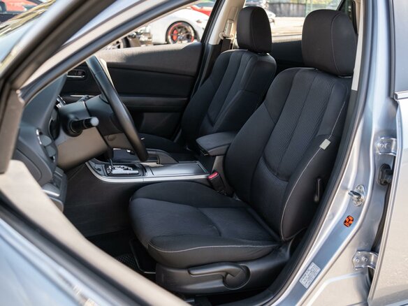 2010 Mazda 6 II (GH) Рестайлинг, серебристый - вид 9