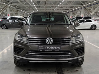 2015 Volkswagen Touareg II Рестайлинг, коричневый, 2550000 рублей, вид 2
