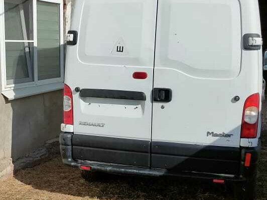 2007 Renault Master, белый, 900000 рублей - вид 2