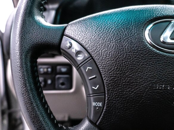 2007 Lexus LX 470 II Рестайлинг, серебристый, 2250000 рублей - вид 12