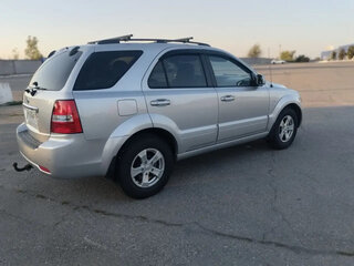 2008 Kia Sorento I Рестайлинг, серебристый, 1300000 рублей, вид 4
