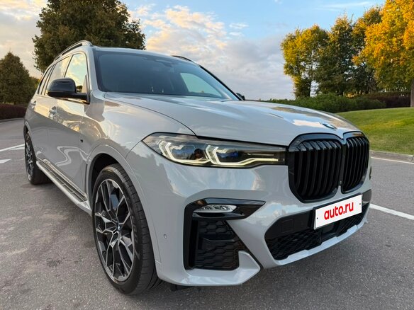 2022 BMW X7 40i I (G07), белый, 9099000 рублей - вид 18