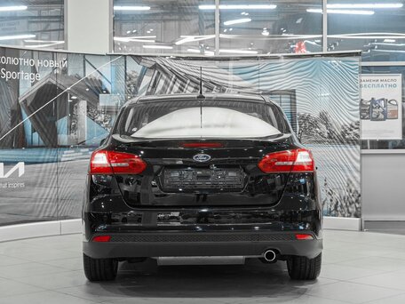 2017 Ford Focus III Рестайлинг, чёрный, 1299000 рублей, вид 5