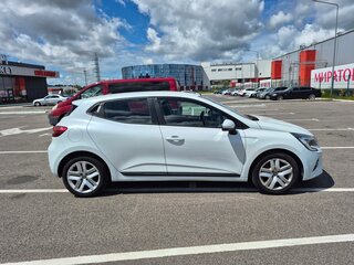 2021 Renault Clio V, белый, 1230000 рублей, вид 2