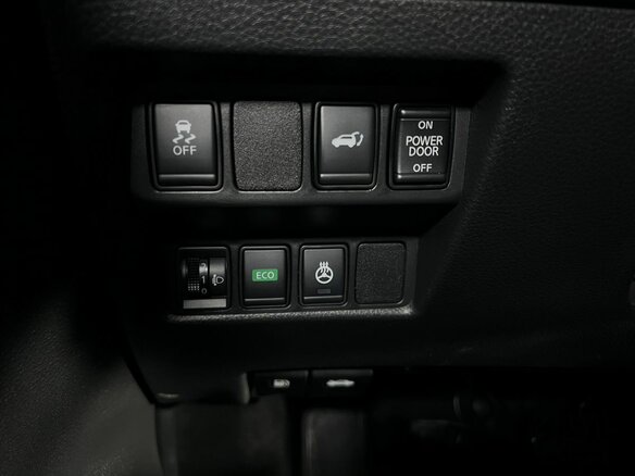 2018 Nissan X-Trail III Рестайлинг, чёрный - вид 17