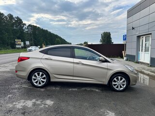2013 Hyundai Solaris I, бежевый, 550000 рублей, вид 2