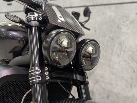 2020 Triumph Rocket III, чёрный, 3900000 рублей, вид 3