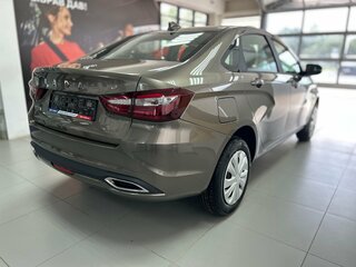 2026 Lada (ВАЗ) Vesta I Рестайлинг (NG), коричневый, 1705000 рублей, вид 3