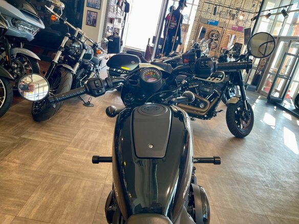 2022 Harley-Davidson Nightster, чёрный, 1250000 рублей - вид 8