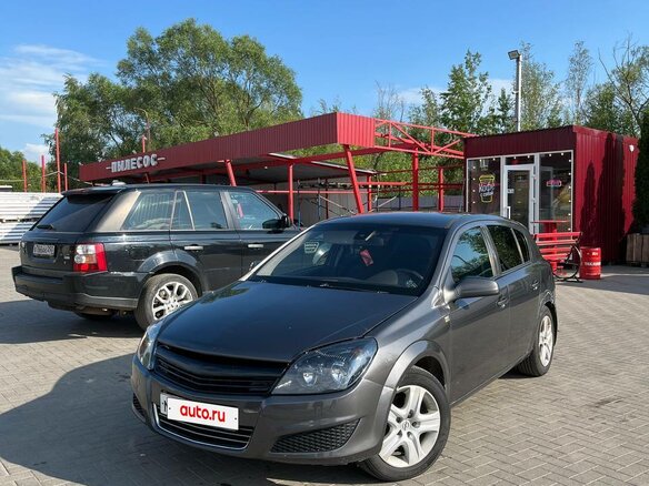2009 Opel Astra H Рестайлинг, серый, 450000 рублей - вид 1