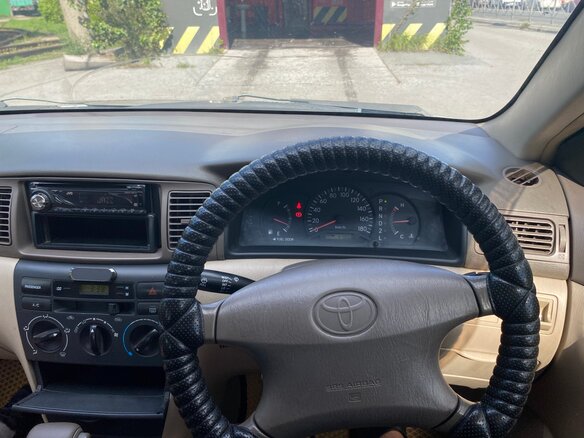 2000 Toyota Corolla IX (E120, E130), серебристый, 520000 рублей - вид 5