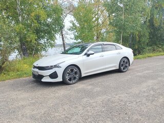 2021 Kia K5 III, белый, 3100000 рублей, вид 4