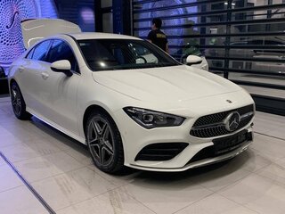 2019 Mercedes-Benz CLA 200 II (C118, X118), белый, 2500000 рублей, вид 1