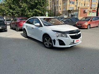 2013 Chevrolet Cruze I Рестайлинг, белый, 400000 рублей, вид 2