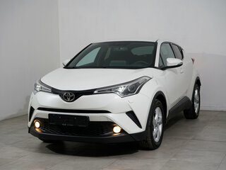 2018 Toyota C-HR I, белый, 1895000 рублей, вид 2