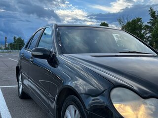 2003 Mercedes-Benz C-Класс 180 II (W203), чёрный, 535000 рублей, вид 4