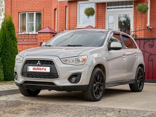 2014 Mitsubishi ASX I Рестайлинг, серебристый, 885000 рублей, вид 1