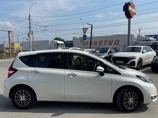 2020 Nissan Note II Рестайлинг, белый, 1435000 рублей, вид 5