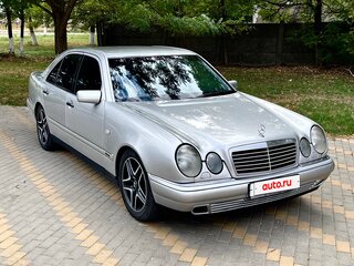 1998 Mercedes-Benz E-Класс 240 II (W210, S210), белый, 485000 рублей, вид 3