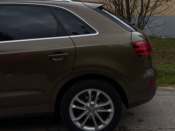 2014 Audi Q3 I (8U), коричневый, 2150000 рублей - вид 11