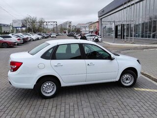 2026 Lada (ВАЗ) Granta I Рестайлинг, белый, 1068000 рублей, вид 3