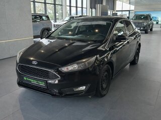 2016 Ford Focus III Рестайлинг, чёрный, 840000 рублей, вид 3