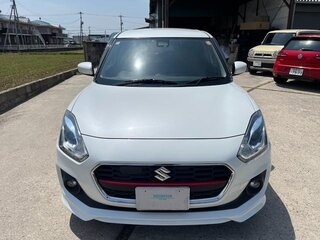 2022 Suzuki Swift V, белый, 910000 рублей, вид 2