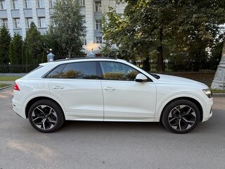 2021 Audi Q8 45 TDI I (4M), белый, 6500000 рублей, вид 5