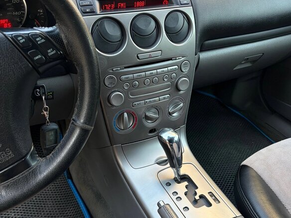 2004 Mazda 6 I (GG), серебристый, 599000 рублей - вид 5