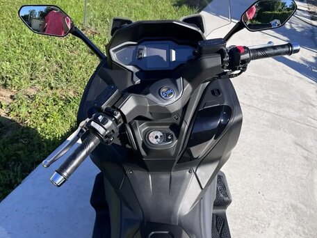 2022 Sym Maxsym TL 500, чёрный, 560000 рублей, вид 4