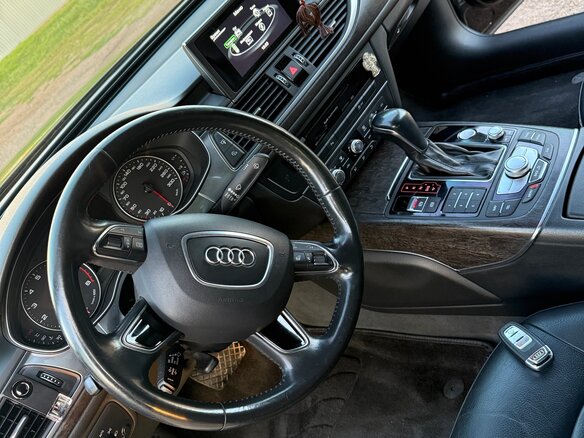 2017 Audi A6 IV (C7) Рестайлинг, чёрный, 2300000 рублей - вид 7