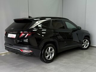 2021 Hyundai Tucson IV, чёрный, 3021200 рублей, вид 2