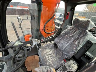 2026 Doosan DX140W, оранжевый, 19098000 рублей, вид 5