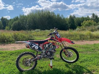 2012 Honda CRF 250R, красный, 299999 рублей, вид 4
