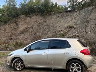 2007 Toyota Auris I, серебристый, 700000 рублей, вид 3