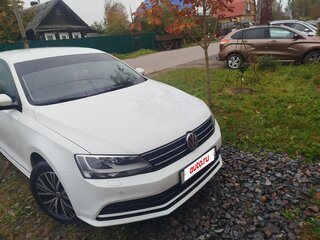 2016 Volkswagen Jetta VI Рестайлинг, белый, 1150000 рублей, вид 2