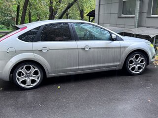 2009 Ford Focus II Рестайлинг, серый, 700000 рублей, вид 3