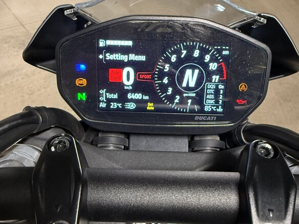 2022 Ducati Monster 937, серый, 950000 рублей - вид 5