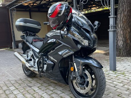 2020 Yamaha FJR1300, серый, 1200000 рублей, вид 1