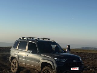 2022 Lada (ВАЗ) Niva Travel I, серый, 1500000 рублей, вид 5