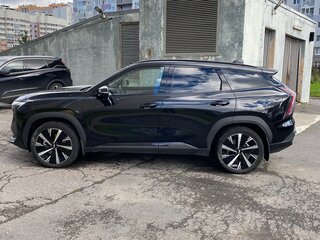 2024 Geely Atlas II, чёрный, 3350000 рублей, вид 4