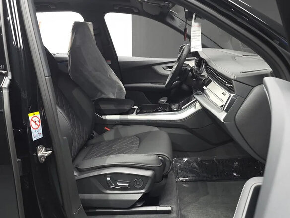2026 Audi Q7 50 TDI II (4M) Рестайлинг 2, чёрный, 11876000 рублей - вид 10