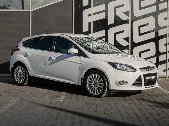 2014 Ford Focus III, белый, 860000 рублей