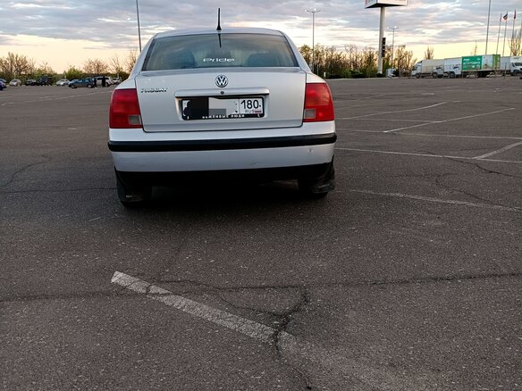 1999 Volkswagen Passat B5, серый, 420000 рублей - вид 5