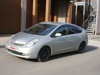 2004 Toyota Prius II (XW20), серебристый, 555000 рублей, вид 4