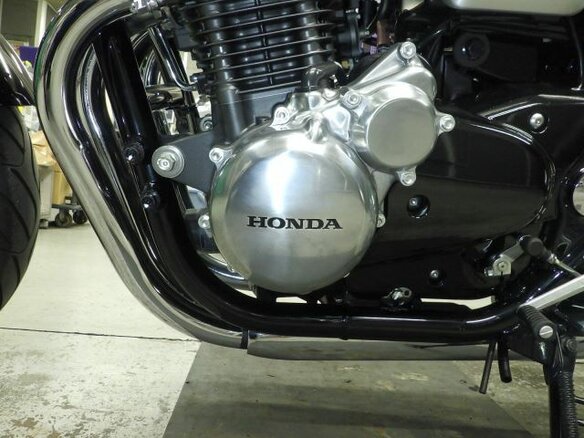 2021 Honda CB 1100, красный, 1650000 рублей - вид 15