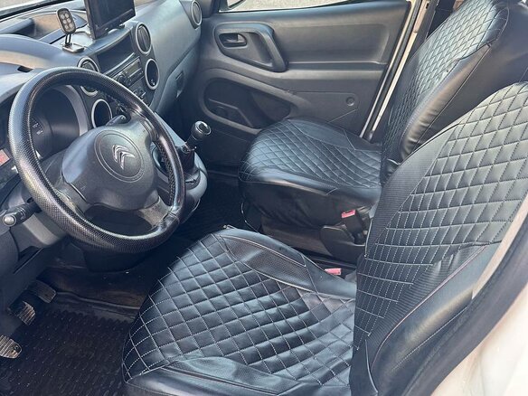 2012 Citroen Berlingo I Рестайлинг, белый, 430000 рублей - вид 5