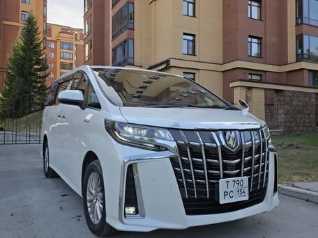 2019 Toyota Alphard III Рестайлинг, белый, 4380000 рублей, вид 3